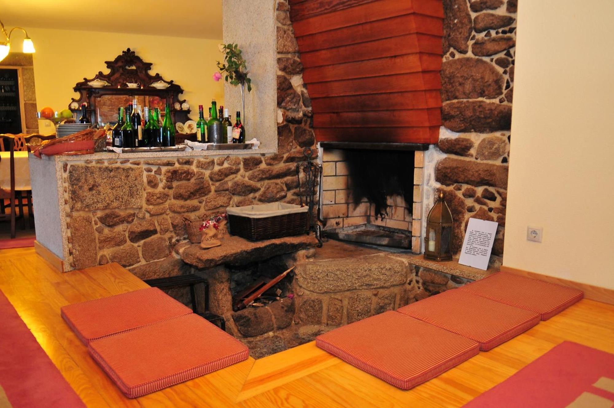 Hotel Outros Tempos Turismo De Aldeia Aricera Zewnętrze zdjęcie