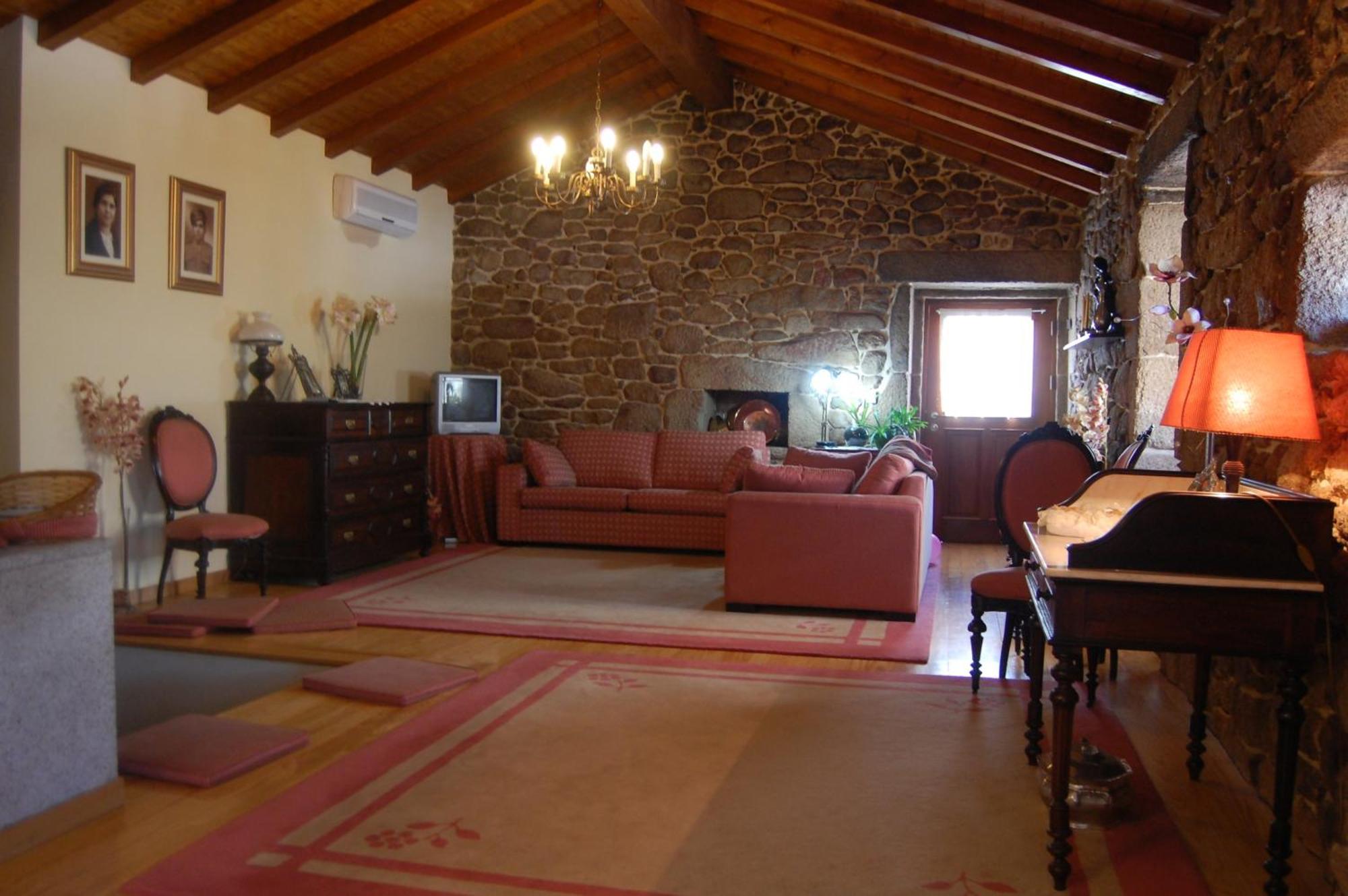 Hotel Outros Tempos Turismo De Aldeia Aricera Zewnętrze zdjęcie